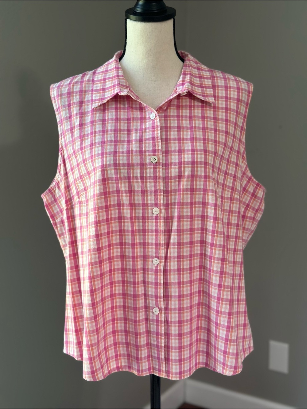 Talbots Cotton Pink & White Plaid Sleeveless Button-Down Top